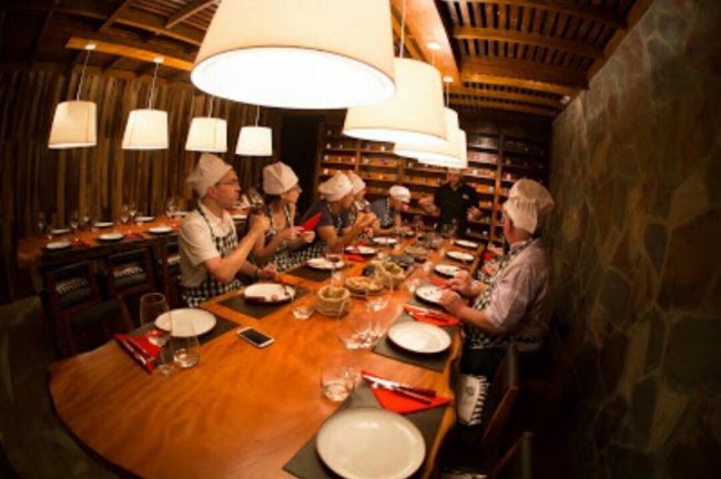 The Argentine Experience - dinner and culture - Iguaz /  - Iemanja