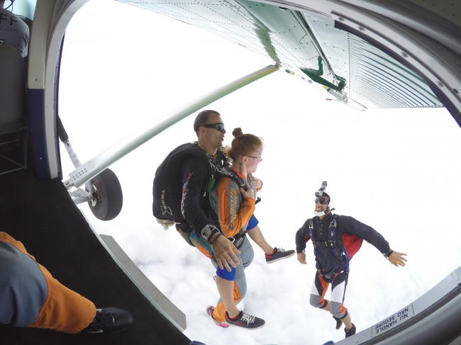 Salto en paracaídas: ¡adrenalina y libertad puras! - Iguazú / - Iemanja