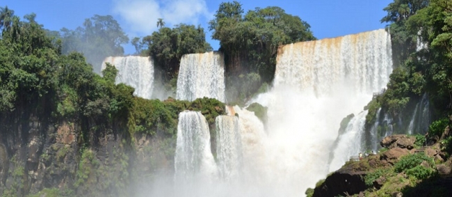 En dcouvrant les magiques chutes  - Iguaz / Foz do Iguacu /  - Iemanja